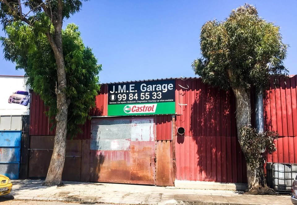 J.M.E Garage