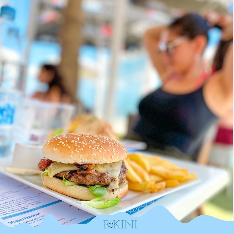 Bikini Beach Bar And Restaurant - Image 2