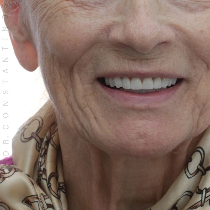 Konstantinos Charalambous - GHS - Oral Surgeon