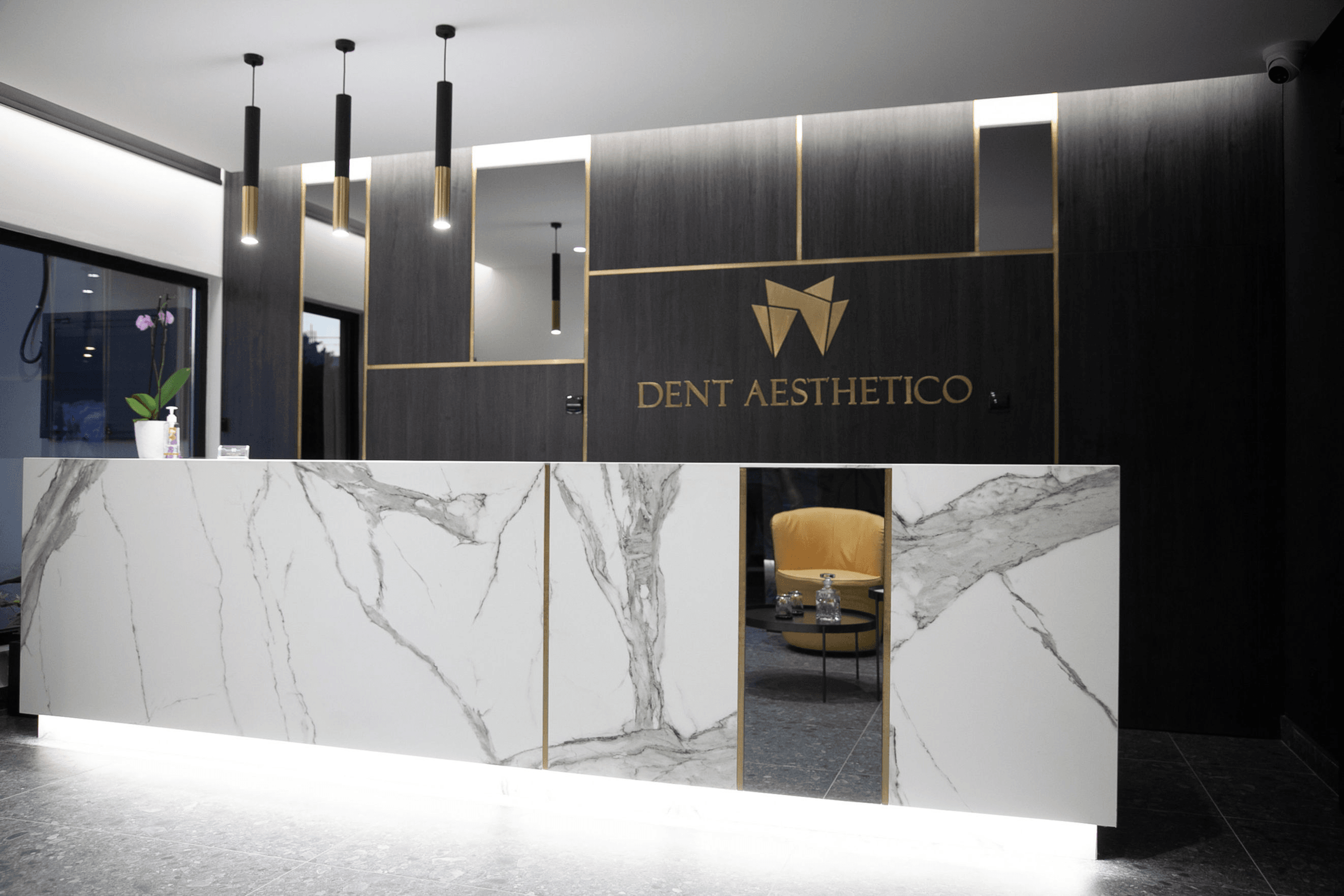 Dent Aesthetico - Dr. Andreas Pamboris