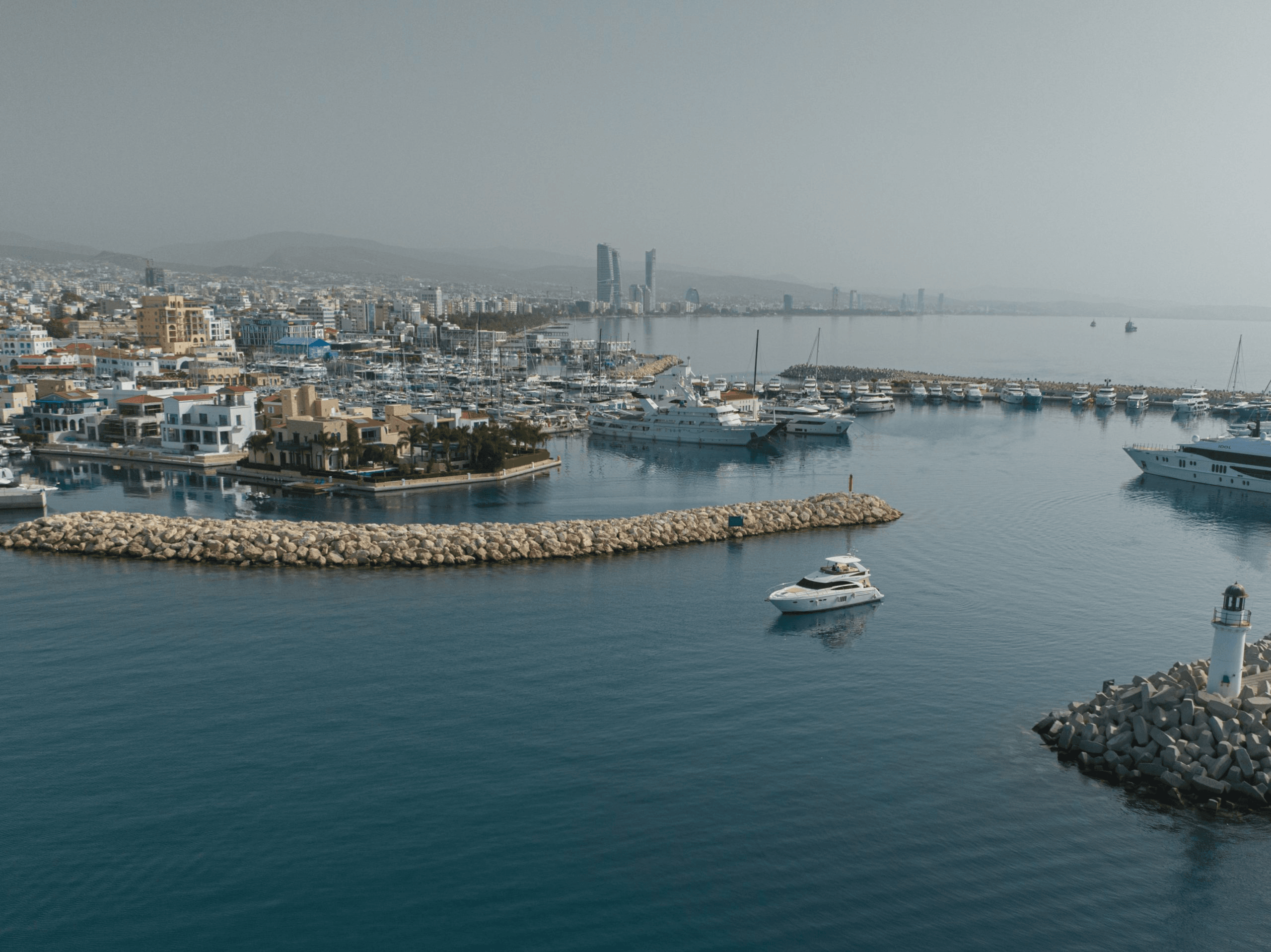 Diamantides Yachting Branch 2