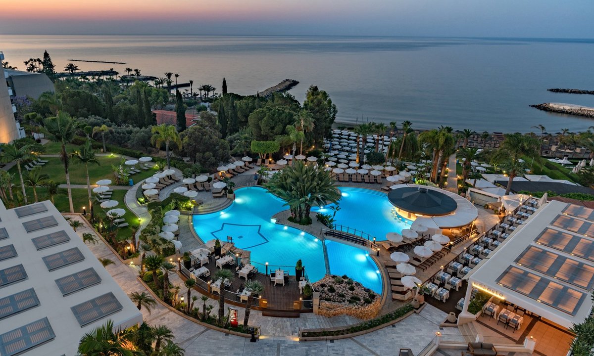 Mediterranean Beach Hotel - Image 2