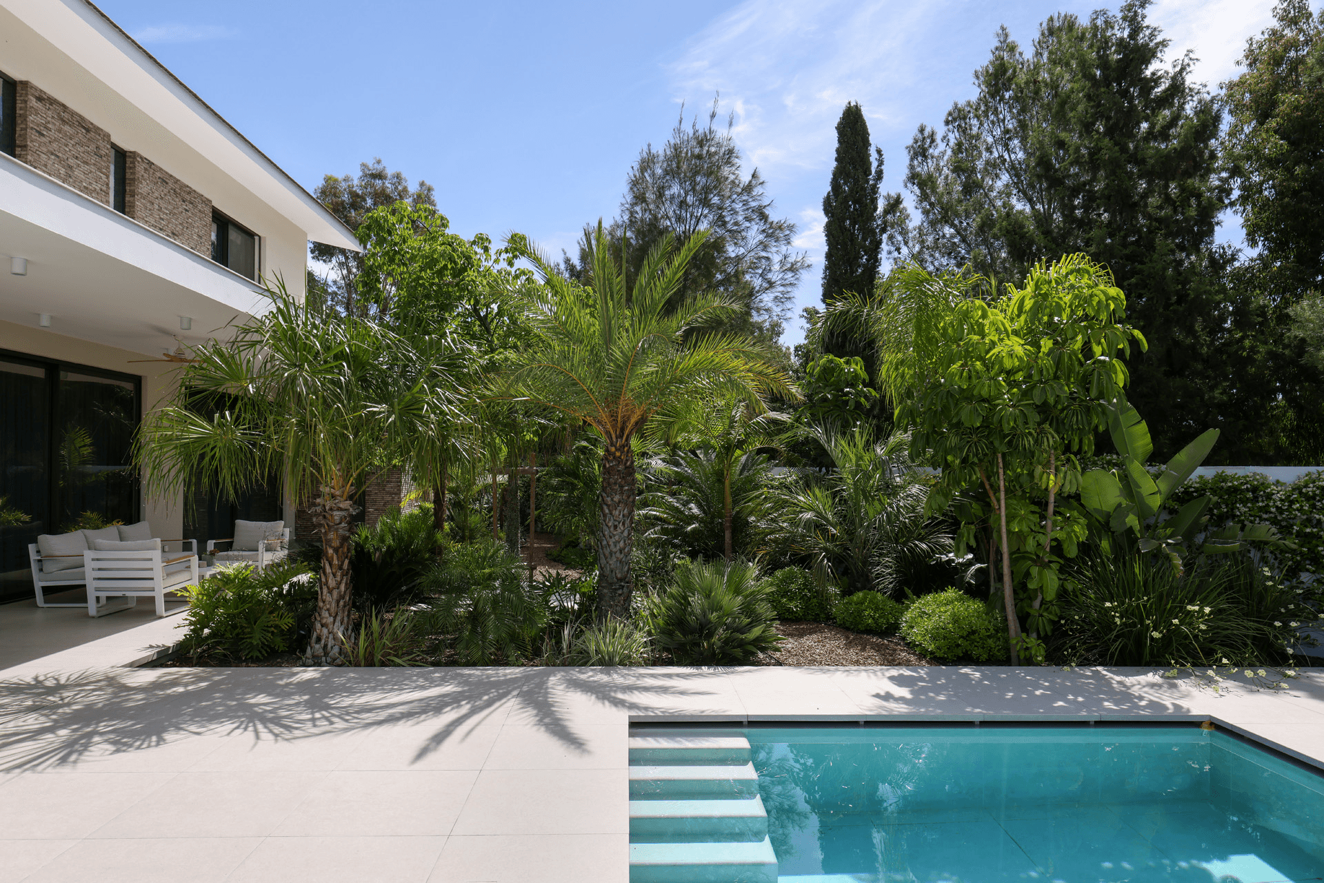 Garden world - Outdoor Creations 